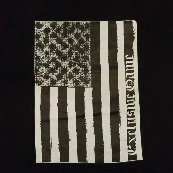 Men's Exclusive Game Tshirt - Picture 4 of 5